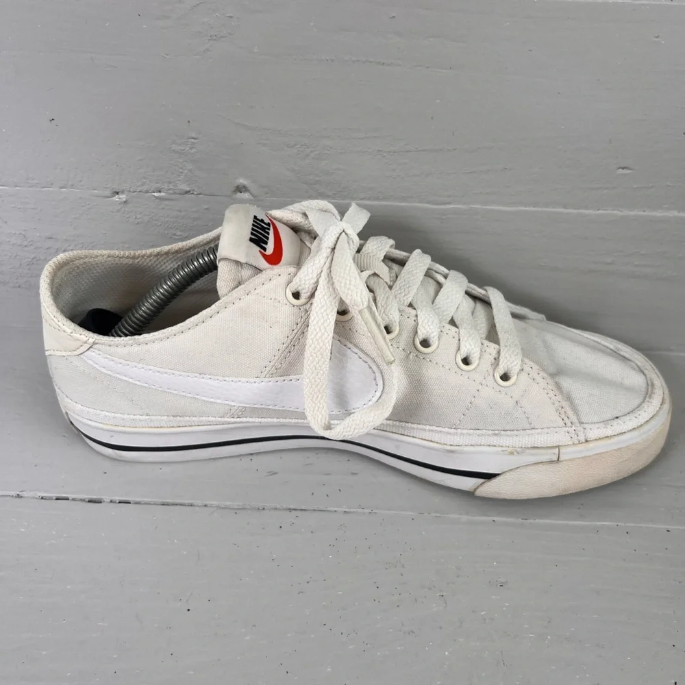 Nike Court Legacy Low CZ0294-101 Women’s Size 6.5 White Canvas Athletic Shoes